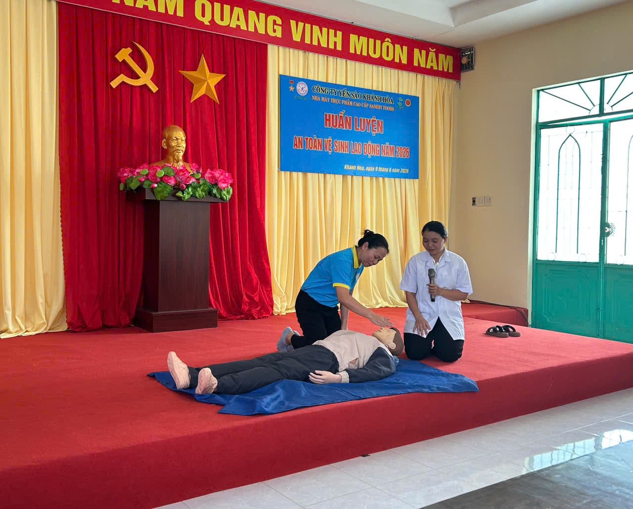 HUẤN LUYỆN AN TOÀN VỆ SINH LAO ĐỘNG SƠ CỨU CẤP CỨU TẠI NƠI LÀM VIÊC TẠI NHA TRANG